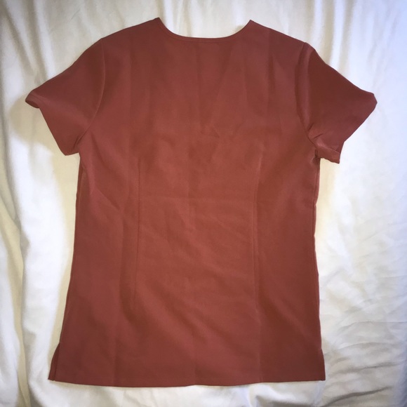 Peach Figs Scrub Top - Picture 4 of 10